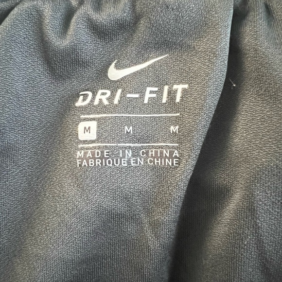 gray and blue nike shorts - Picture 3 of 3